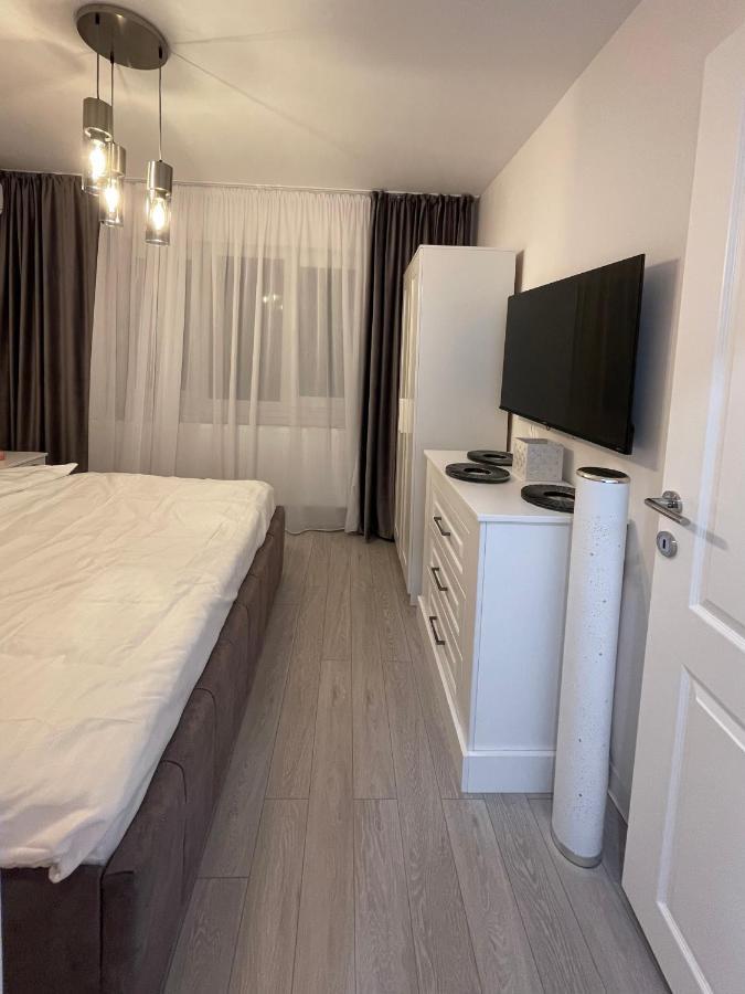 Oxana Apartments - 3 Camere - Timişoara Exteriör bild
